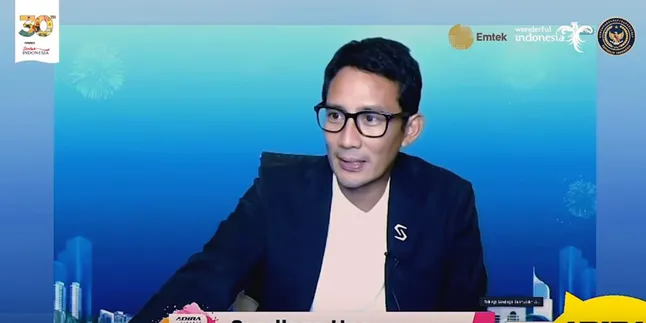 Ini Kata Sandiaga Uno Tentang Juara Kreatif Lokal Award 2020: Semoga Bisa Jadi Inspirasi Gen Z Ini Kata Sandiaga Uno Tentang Juara Kreatif Lokal Award 2020: Semoga Bisa Jadi Inspirasi Gen Z