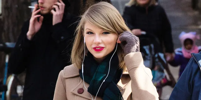 Ini Pemenang 15 CD RED Bertandatangan Taylor Swift!