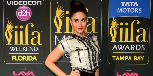 Pakai Rok Bunga Matahari Menjuntai, Kareena Kapoor Stunning