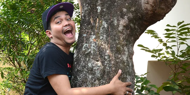Ini Pengalaman Menyebalkan Indra Bekti Saat Syuting Outdoor Ini Pengalaman Menyebalkan Indra Bekti Saat Syuting Outdoor