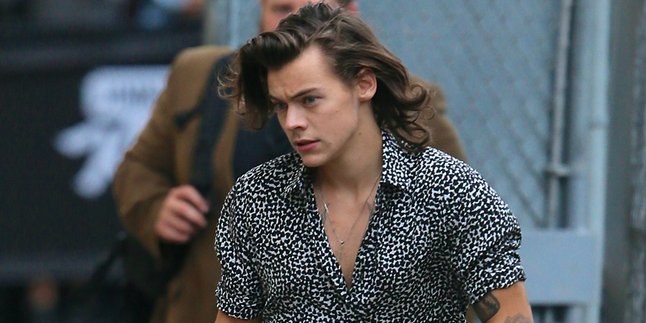 Ini Penyebab Single Baru Harry Styles Tak Bisa Dicari di Spotify