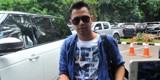 Ini Upah Karyawan Raffi Ahmad Yang Bekerja di Bakmi Raja Nikmat Ini Upah Karyawan Raffi Ahmad Yang Bekerja di Bakmi Raja Nikmat