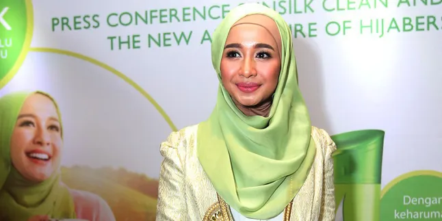 Ini Yang Bikin Laudya Chynthia Bella Percaya Diri Berhijab Ini Yang Bikin Laudya Chynthia Bella Percaya Diri Berhijab