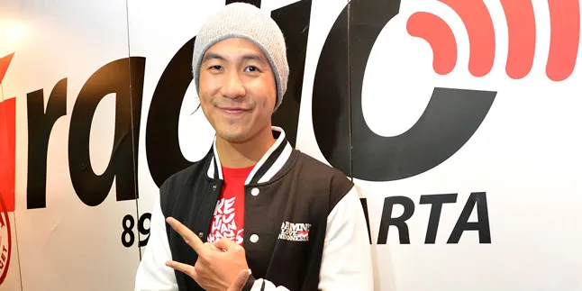 Ini Yang Dilakukan Daniel Mananta Saat Macet