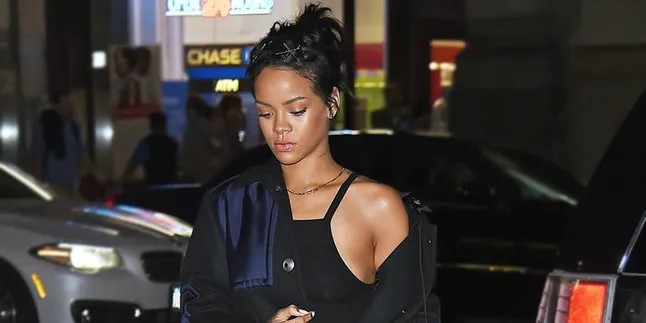 Inikah Penyebab Akun Instagram Rihanna Diblokir? Inikah Penyebab Akun Instagram Rihanna Diblokir?