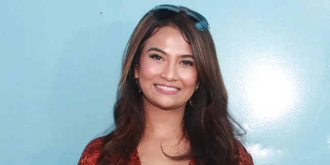 Inikah Pria Baru Pengganti Didi Soekarno di Hati Vanessa Angel? Bule Ganteng!