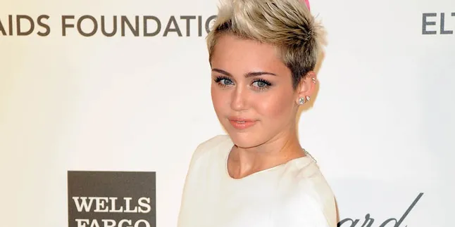 Inilah Lagu Galau Miley Cyrus Untuk Sang Mantan Kekasih