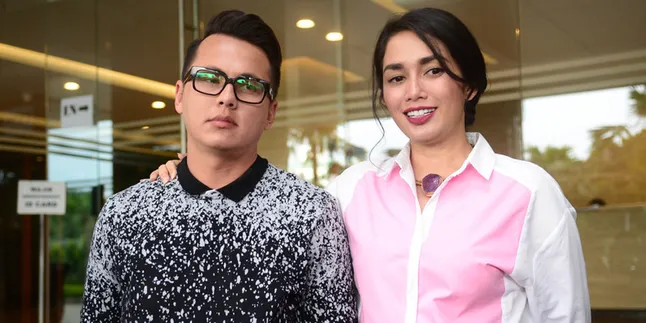 Injak Usia 4 Bulan, Ussy Sulistyawaty Bagikan Foto USG Kandungan