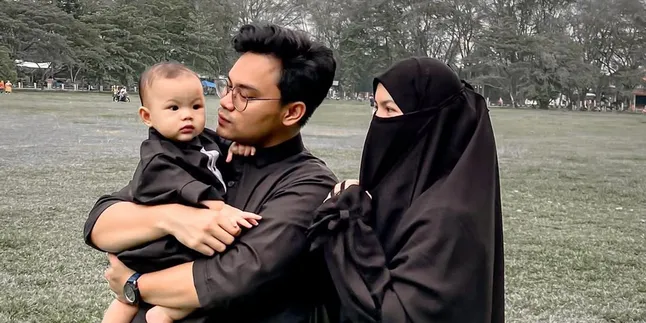 Insanul Fahmi Sad on Eid Not Being Able to Meet His Child, Communication Not Responded by Mawa