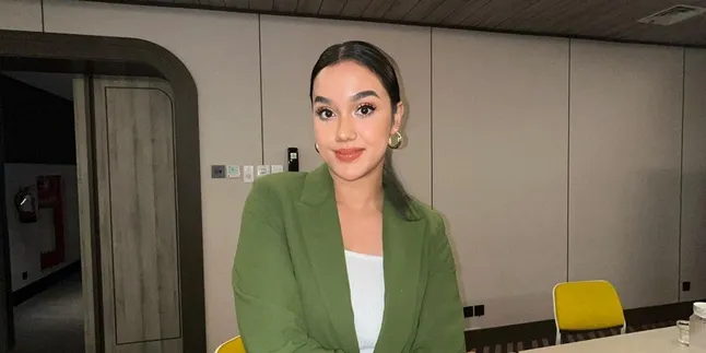 Intan Aletrino Selalu Kagum pada Wanita yang Jadi Supir Kendaraan