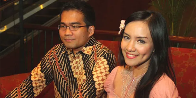 Intan Nuraini Beri Nama Bayinya Al Razi Rabbani Azwan