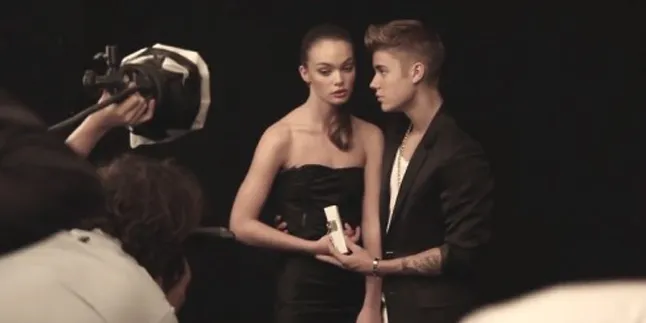 Intip Iklan Parfum Terbaru Justin Bieber di Sini!