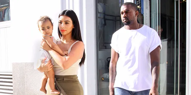 Intip Serunya Liburan Kim Kardashian di Meksiko
