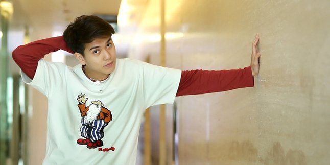 Iqbaal Ramadhan Admits Knowing 90s Children's Songs, But Doesn't Recognize Enno Lerian