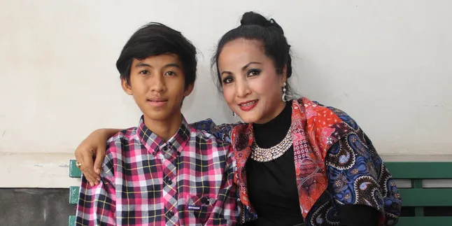 Iqbal Tak Diakui Anak Moerdiono, Machica Mochtar Tetap Optimis