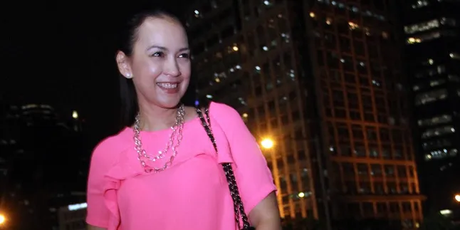 Ira Wibowo Rutin Olahraga Demi Kesehatan