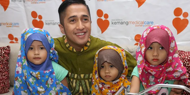 Irfan Hakim Ingin Anaknya Jadi Hafidz Irfan Hakim Ingin Anaknya Jadi Hafidz