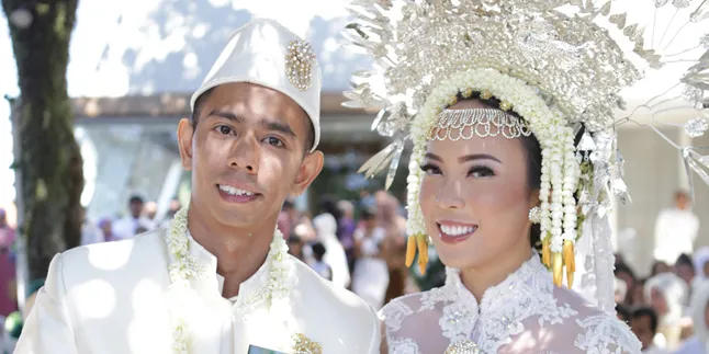 Irfan 'Toge' Seorang Duda? Ini Jawaban Fitri Tropica