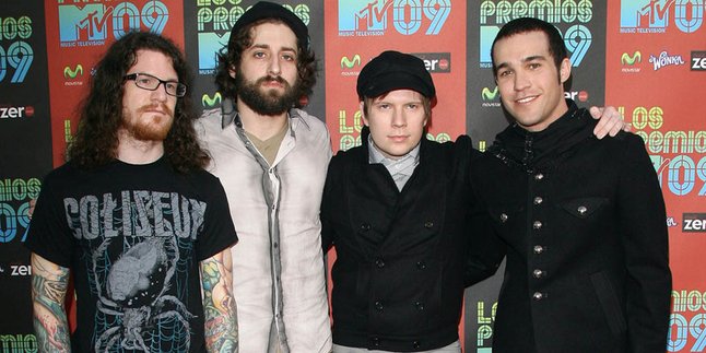 'Irresistible', Pop-Punk Anthem Persembahan Fall Out Boy