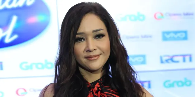 Irwan Mussry Ulang Tahun, Maia Estianty Beri Ucapan dan Kejutan Romantis Irwan Mussry Ulang Tahun, Maia Estianty Beri Ucapan dan Kejutan Romantis