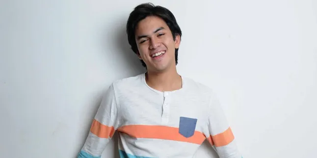 Isi Soundtrack Film, Rizky Nazar Bakal Jadi Penyanyi? Isi Soundtrack Film, Rizky Nazar Bakal Jadi Penyanyi?