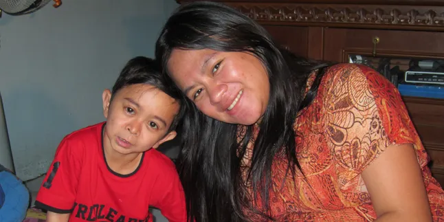 Istri Daus: Komunikasi Baik Tak Harus Cinta Istri Daus: Komunikasi Baik Tak Harus Cinta