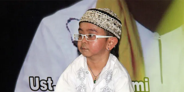 Istri Daus Mini Anggap Merry Amril Sebagai Saudara