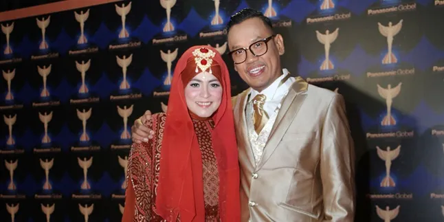 Istri Fashionable, Uya Kuya Tak Pernah Ikut Campur Istri Fashionable, Uya Kuya Tak Pernah Ikut Campur