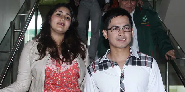 Istri Tak Khawatir Tommy Kurniawan Terjun ke Politik