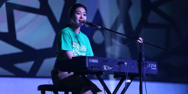 Isyana Sarasvati Meriahkan Ulang Tahun Ke-7 Tokopedia Isyana Sarasvati Meriahkan Ulang Tahun Ke-7 Tokopedia