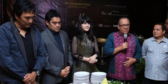 Ita Purnamasari Rilis Buku Biografi, Ikang Fawzi Berikan Apresiasi