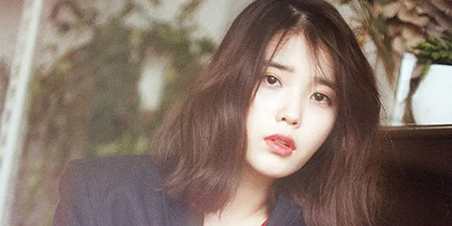 IU Pastikan 16 Mei Rilis Album Remake Comeback
