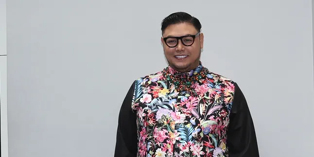 Ivan Gunawan Ingin Buka Bisnis Busana Khusus Muslim Ivan Gunawan Ingin Buka Bisnis Busana Khusus Muslim