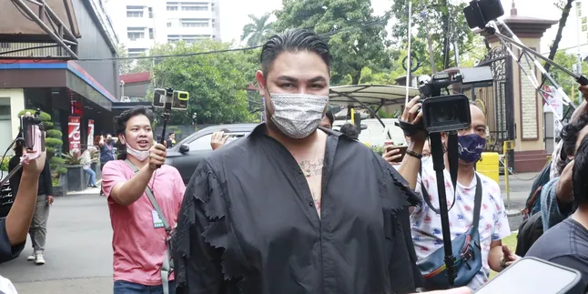 Ivan Gunawan Tegaskan Bukan Manajer Bunda Corla, Hanya Beri Wadah Untuk Berkarya