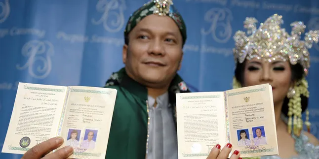 Iwa K dan Wikan Ingin Punya Momongan Dengan Syarat Seperti Ini Iwa K dan Wikan Ingin Punya Momongan Dengan Syarat Seperti Ini