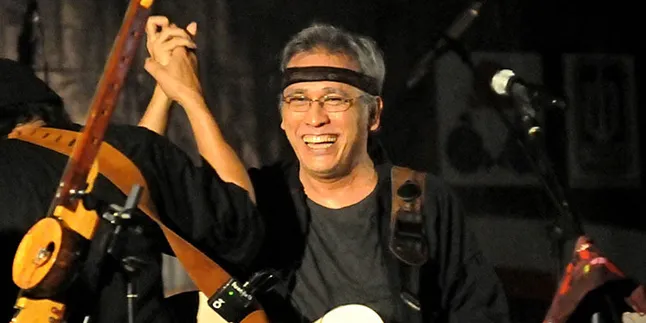Iwan Fals: Pemuda Indonesia Harus Percaya Diri Iwan Fals: Pemuda Indonesia Harus Percaya Diri