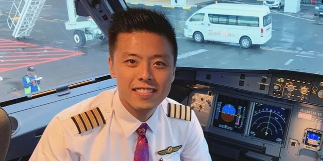 Izin Terbang Dikembalikan, Vincent Raditya Janji Beri Konten Edukatif di Youtube Izin Terbang Dikembalikan, Vincent Raditya Janji Beri Konten Edukatif di Youtube