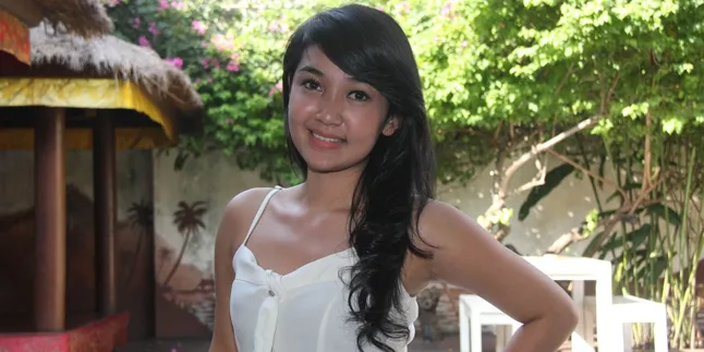 Jadi Ambalika, Ega Olivia Belajar Sejarah Lokal