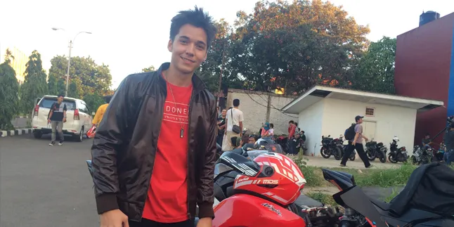 Jadi Anak Jalanan, Ini Ciri-Ciri Motor Gede 'Boy' Stefan William Jadi Anak Jalanan, Ini Ciri-Ciri Motor Gede 'Boy' Stefan William