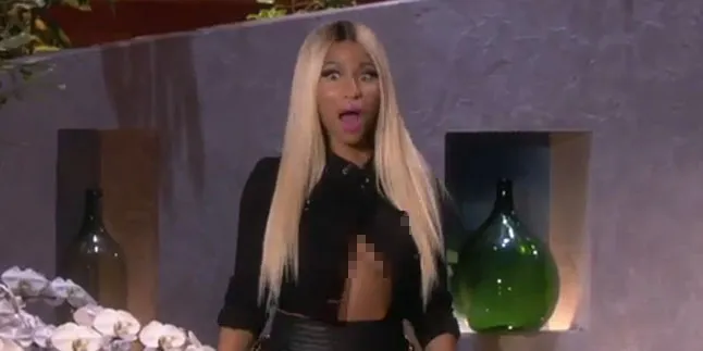 Jadi Bintang Tamu, Nicki Minaj Lupa Pakai Bra