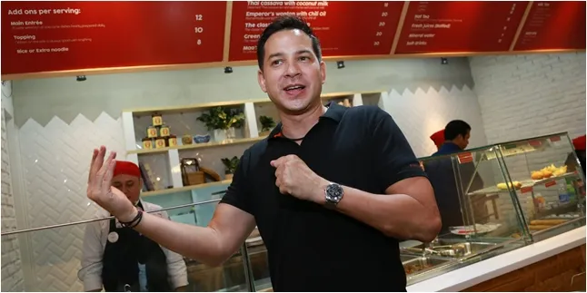 Jadi Bos Kuliner Ganteng, Ari Wibowo Seleksi Ketat Chef-nya