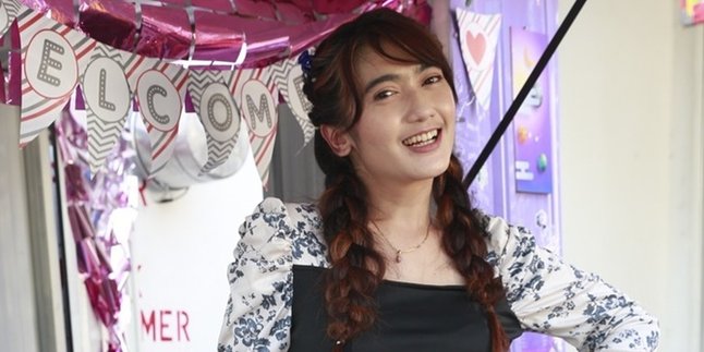 Becoming the Target of Netizens Because of Her Viral Street Performance, Revi Mariska Claims to be Immune to Criticism