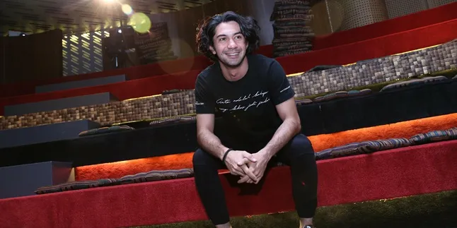 Jadi Chairil Anwar, Reza Rahadian Terlibat Cinta Dengan 4 Wanita Cantik Jadi Chairil Anwar, Reza Rahadian Terlibat Cinta Dengan 4 Wanita Cantik