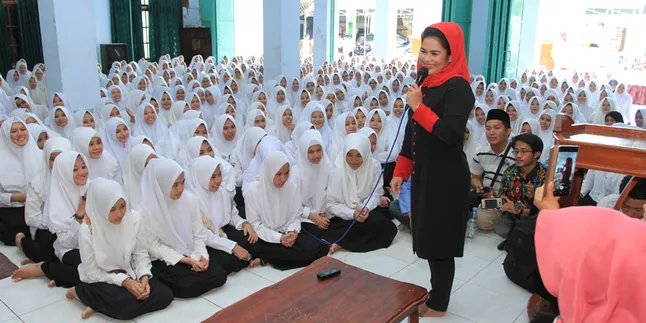 Jadi Contoh Daerah Lain, Puti Bakal Gelar Pengajian Rutin di Gubernuran