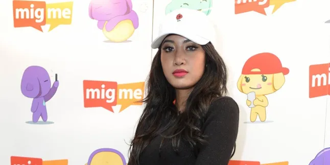 Jadi Diri Sendiri, Widy Vierratale Manfaatkan Medsos Untuk Curhat Jadi Diri Sendiri, Widy Vierratale Manfaatkan Medsos Untuk Curhat