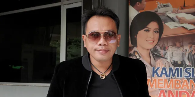 Jadi Host, Bayaran Vicky Prasetyo Per Episode Puluhan Juta