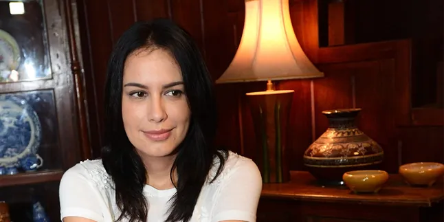 Jadi Jubir Ahok, Sophia Latjuba Bakal Tinggalkan Dunia Hiburan?