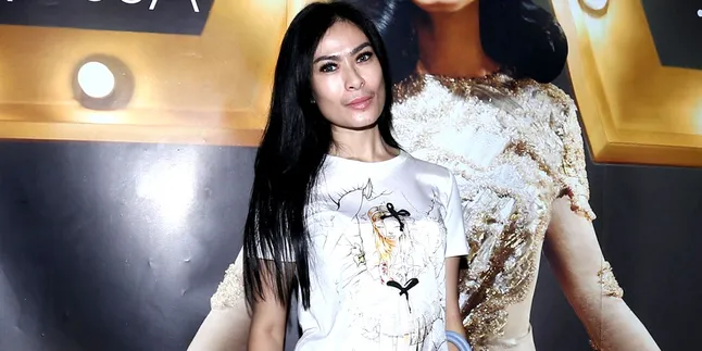 Jadi Juri Song Cover, Iis Dahlia Terkagum