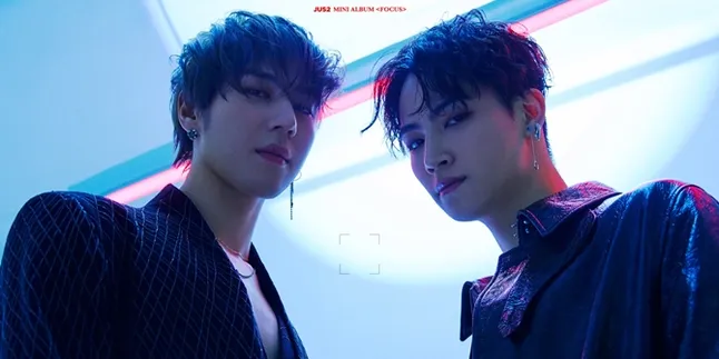 Jadi MC di Showcase Jus2, Bambam Tampil Menggemaskan
