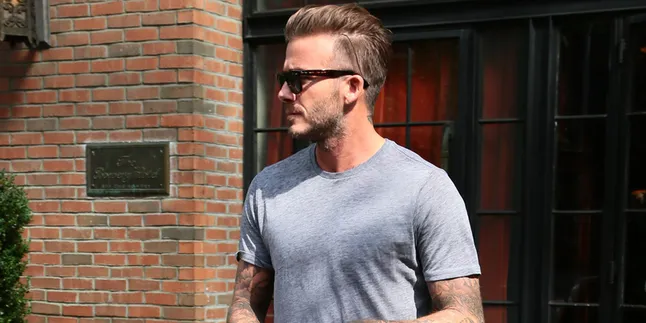 Jadi Model Hot, David Beckham Pamerkan Koleksi Tatonya
